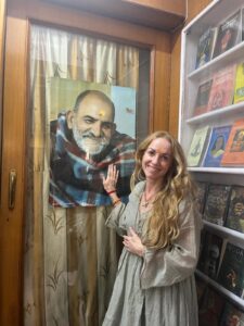 jahnvi-devi-and-panditji-satish-rayal-1